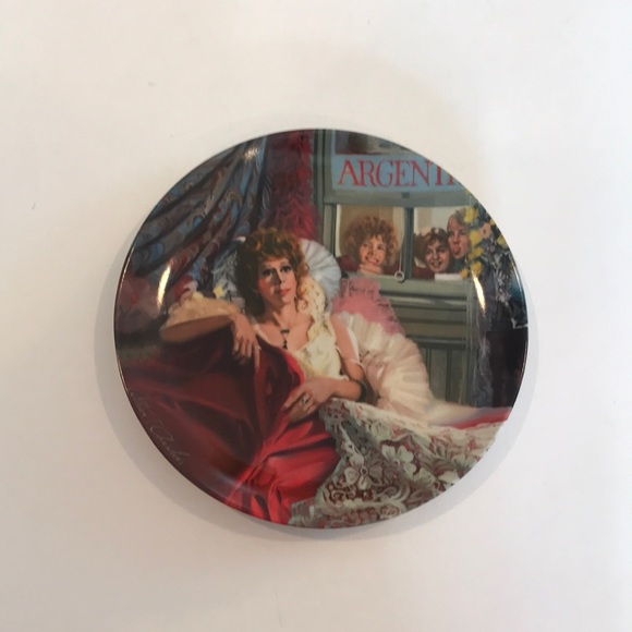 “Annie and Miss Hannigan” collectable plate - Picture 1 of 6